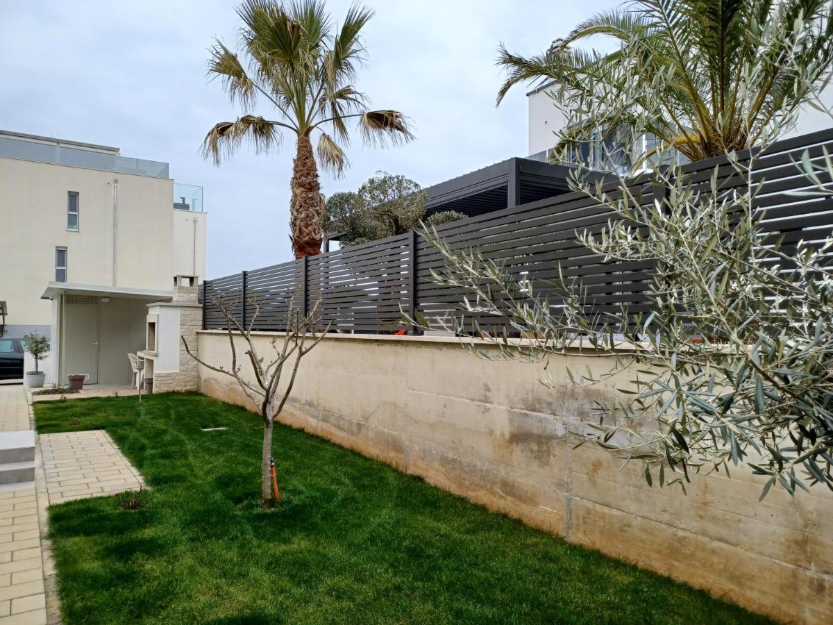 Apartments Leon 1 Novigrad  Luaran gambar
