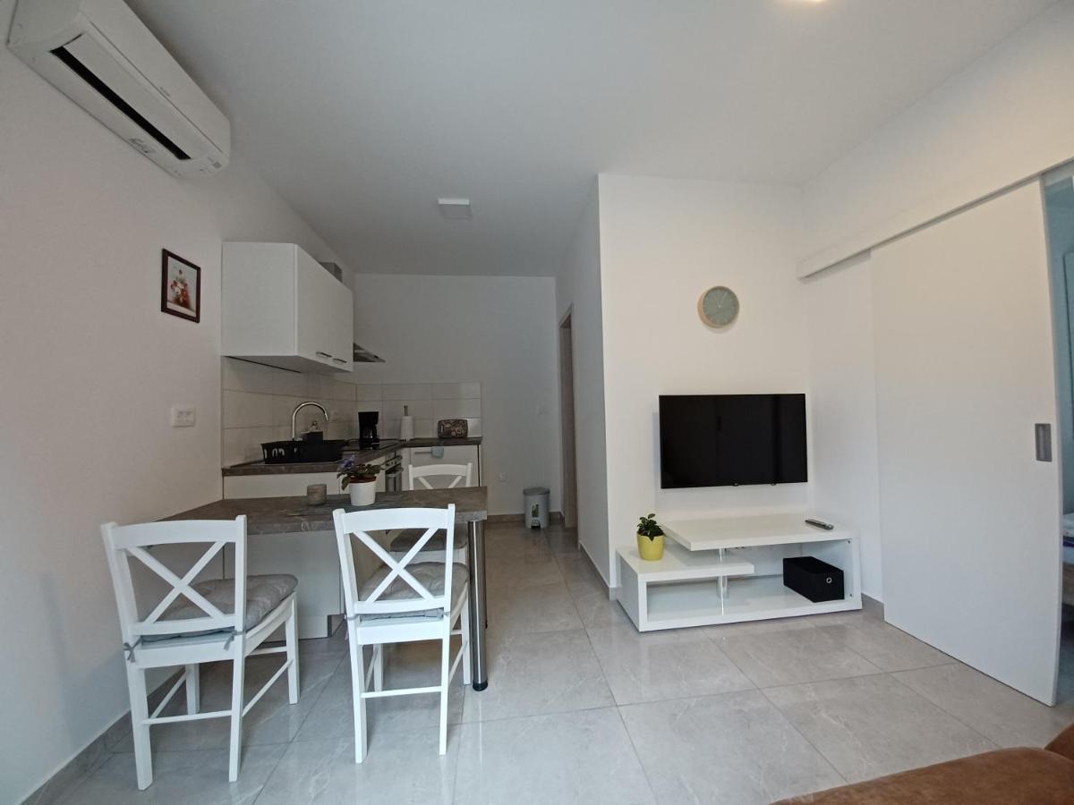 Apartments Leon 1 Novigrad  Luaran gambar