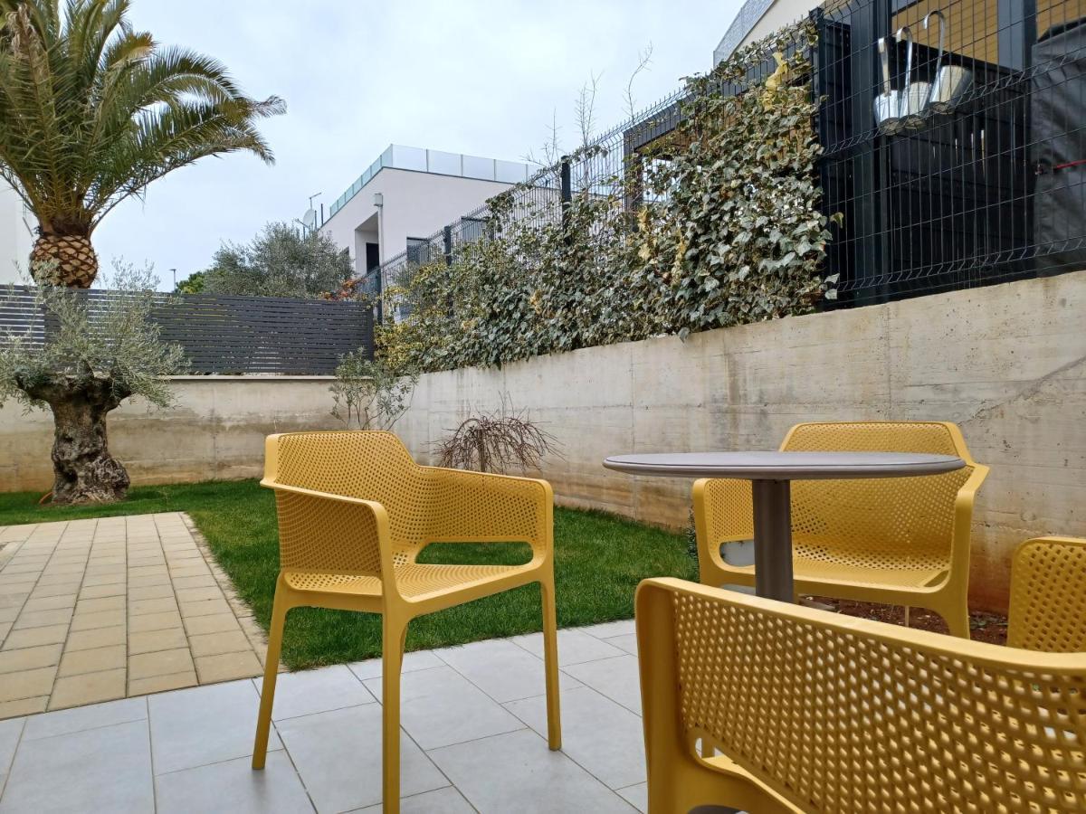 Apartments Leon 1 Novigrad  Luaran gambar